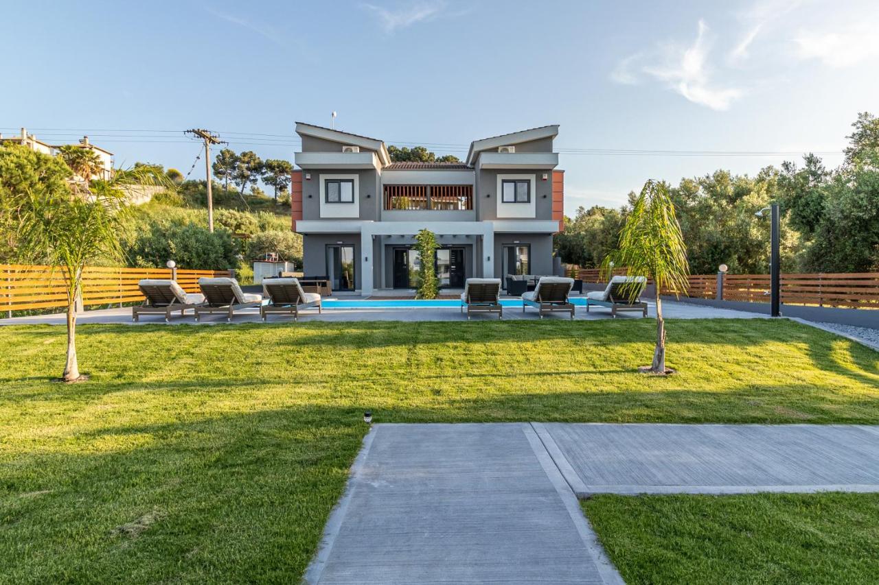 Assos Luxury Villas Pefkochori Exterior photo