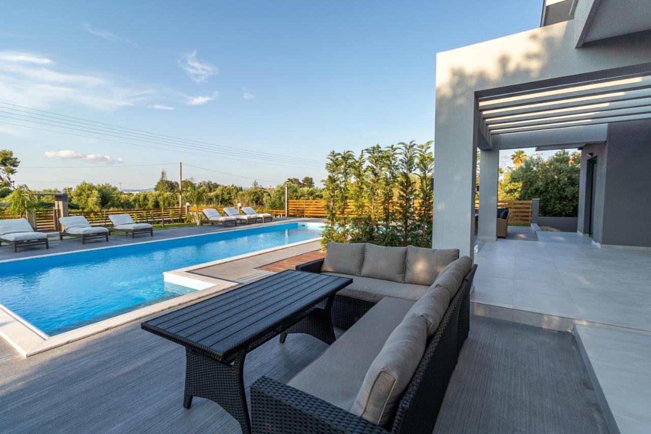 Assos Luxury Villas Pefkochori Exterior photo