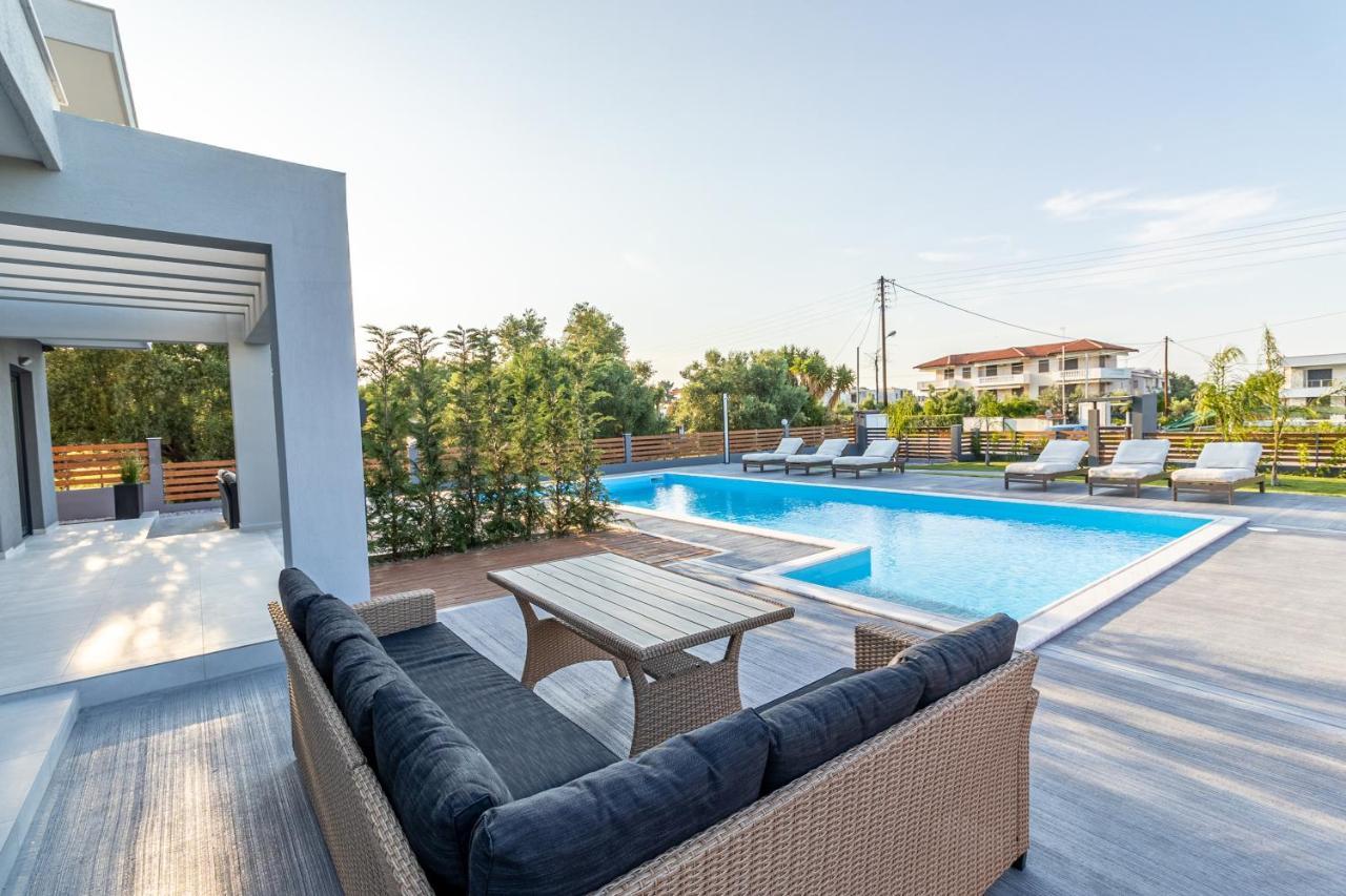 Assos Luxury Villas Pefkochori Exterior photo