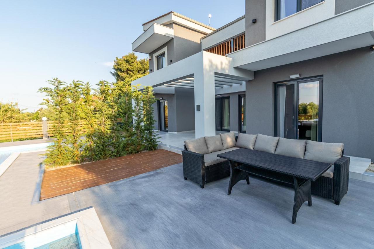 Assos Luxury Villas Pefkochori Exterior photo
